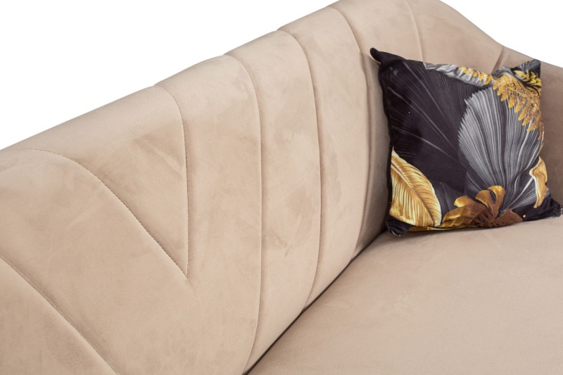 Sofa Mia IV w stylu skandynawskim