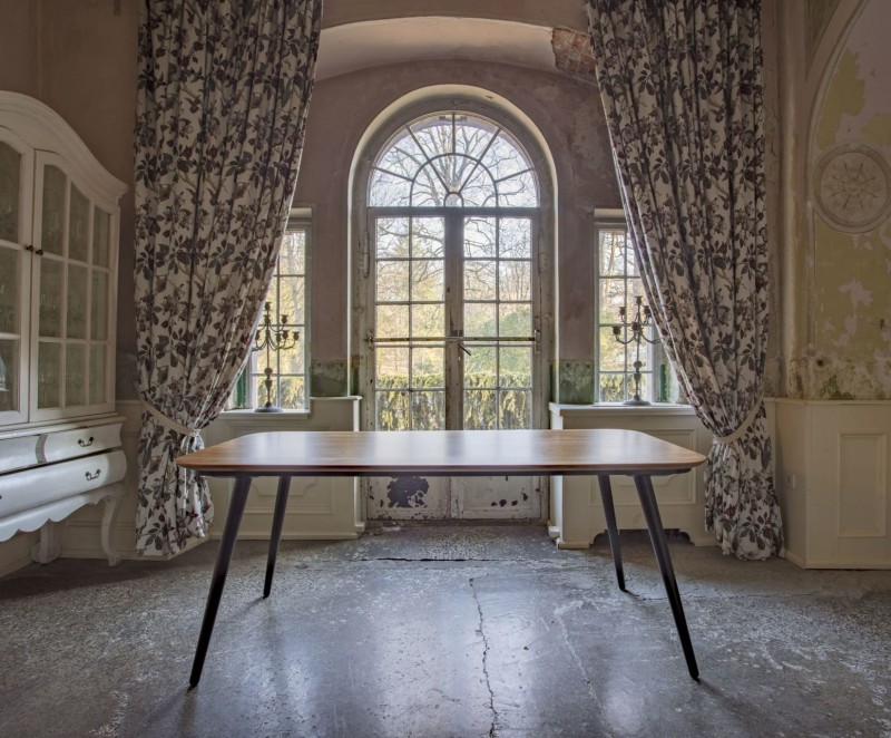 Stół CONTRAST - dąb