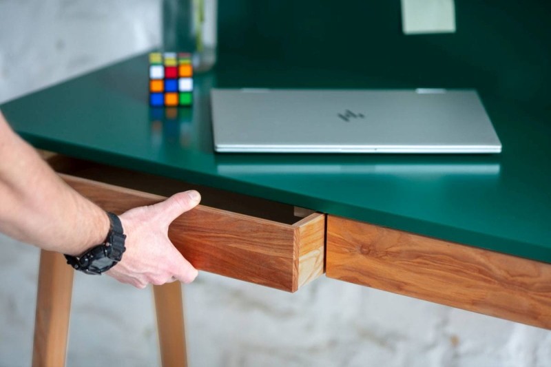 Biurko narożne LUKA dąb z szufladami 135 cm