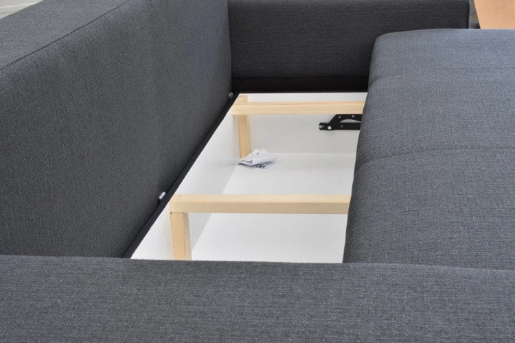 Sofa tapicerowana rozkładana Sofia