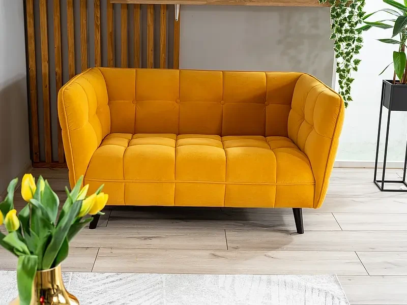 Sofa tapicerowana Castello 2 Velvet curry Bluvel 68
