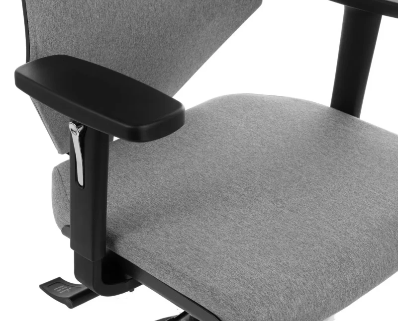 Fotel biurowy z wysuwem siedziska ZN-805-C-30