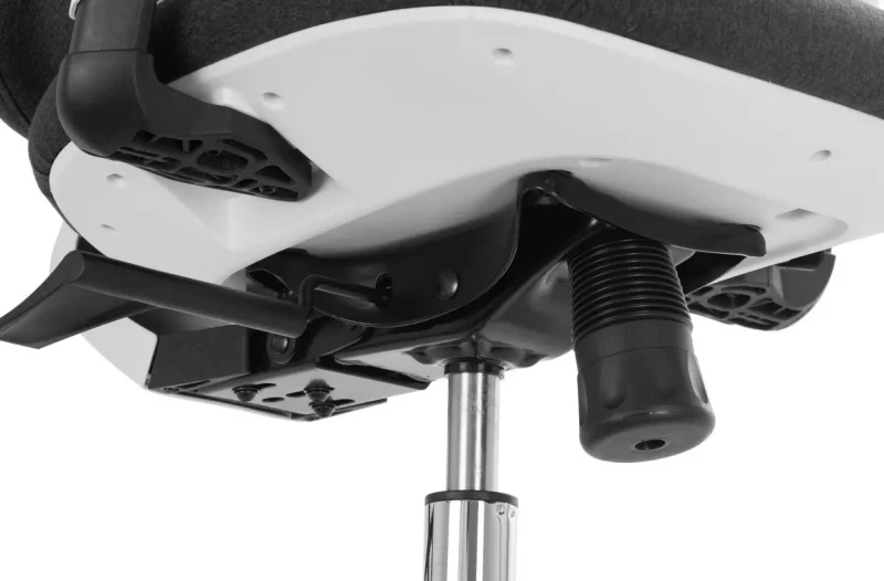 Fotel biurowy ZN-605-W-26