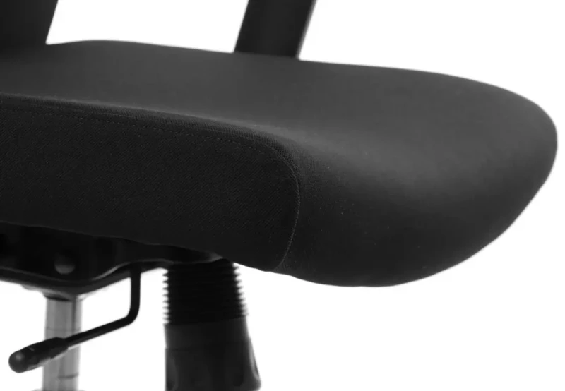 Fotel biurowy z wysuwem siedziska RIVERTON M/L Czarny