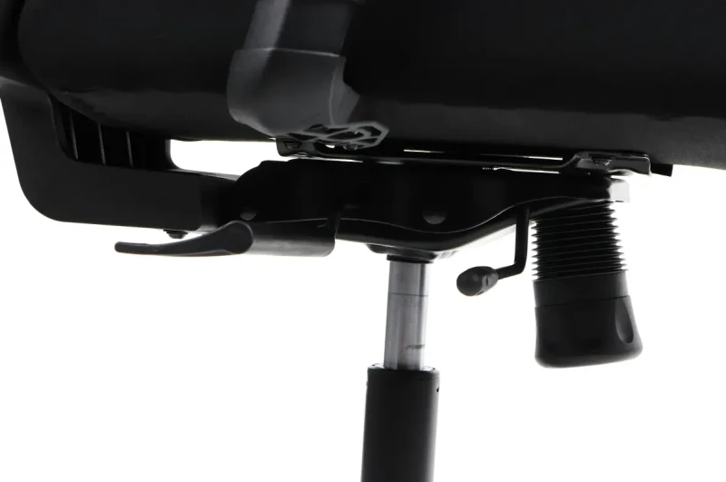 Fotel biurowy z wysuwem siedziska RIVERTON M/L Czarny