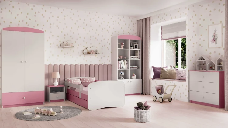 Zestaw mebli dziecięcych z szafką nocną i łóżkiem 140x70 BABYDREAMS