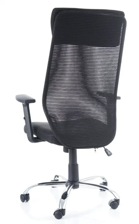 Fotel obrotowy Q-211 czarny