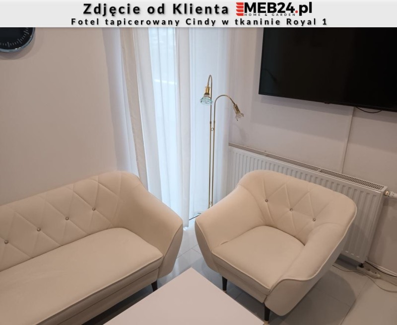 Fotel tapicerowany Cindy w stylu skandynawskim - zdjęcie od klienta