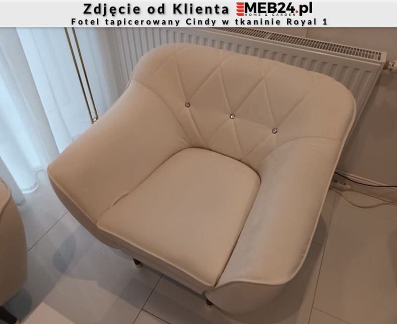 Fotel tapicerowany Cindy w stylu skandynawskim - zdjęcie od klienta
