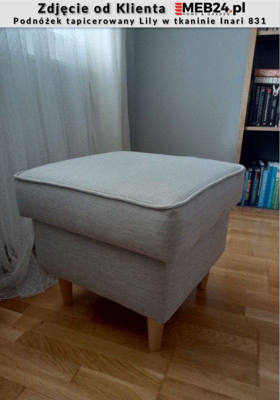 Podnóżek tapicerowany Lily w stylu skandynawskim - zdjęcie od klienta