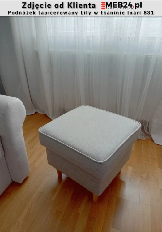 Podnóżek tapicerowany Lily w stylu skandynawskim - zdjęcie od klienta
