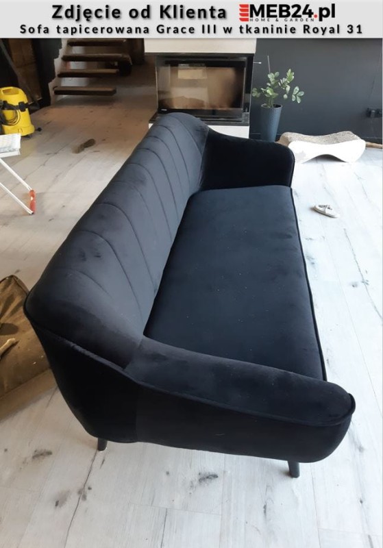 Sofa tapicerowana Grace III w stylu skandynawskim - zdjęcie od klienta