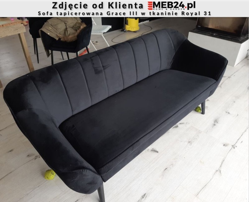 Sofa tapicerowana Grace III w stylu skandynawskim - zdjęcie od klienta