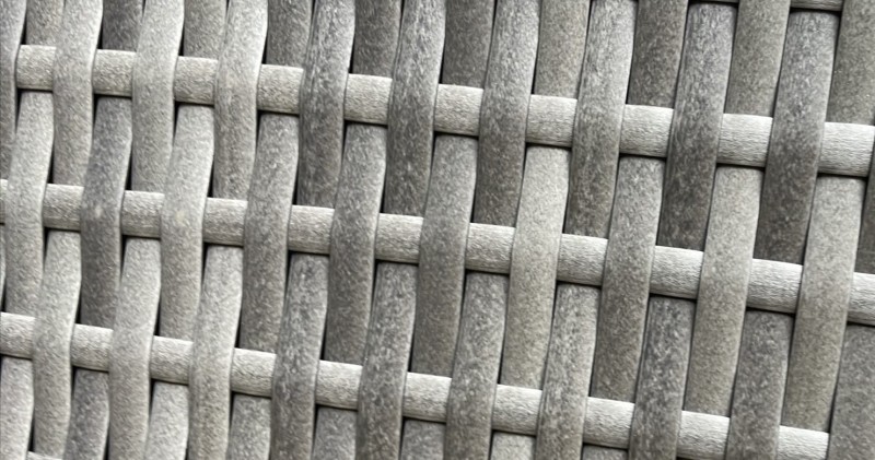 Mała skrzynia ogrodowa technorattan szara