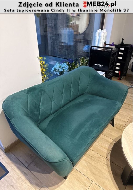 Sofa tapicerowana Cindy II w stylu skandynawskim - zdjęcie od klienta