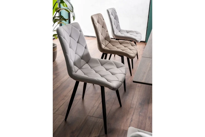 Krzesło tapicerowane Ralph Velvet