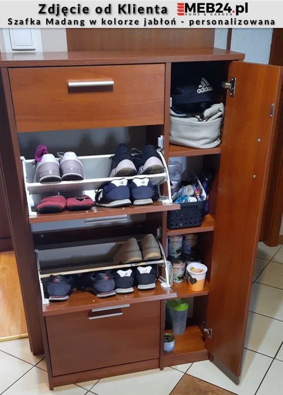 Szafka na buty Marilia 3 do przedpokoju ze srebrnymi uchwytami - zdjęcie od klienta