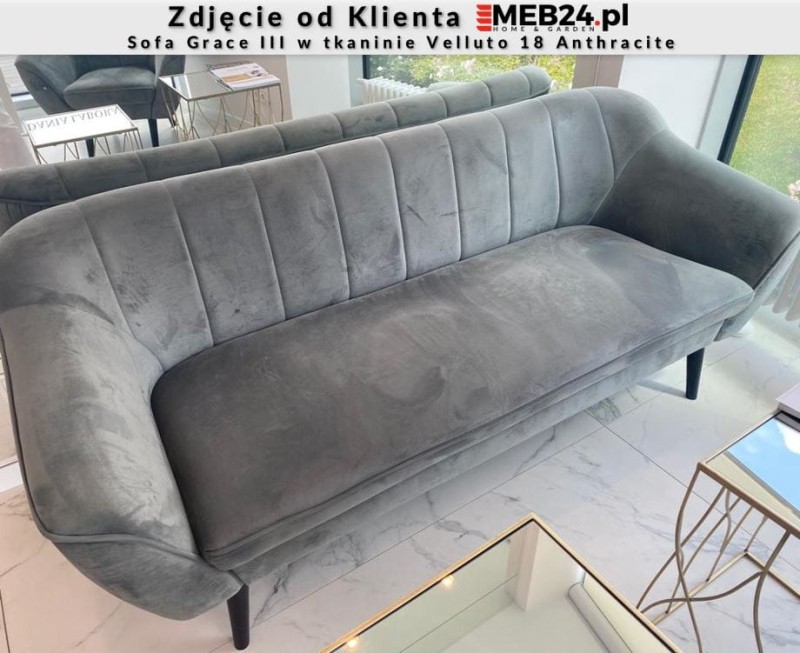 Sofa tapicerowana Grace III w stylu skandynawskim - zdjęcie od klienta