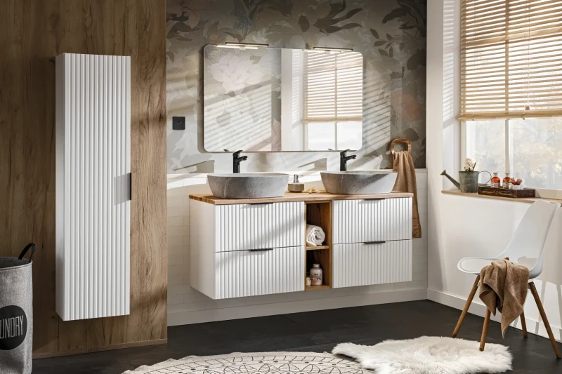 Słupek łazienkowy Adel White