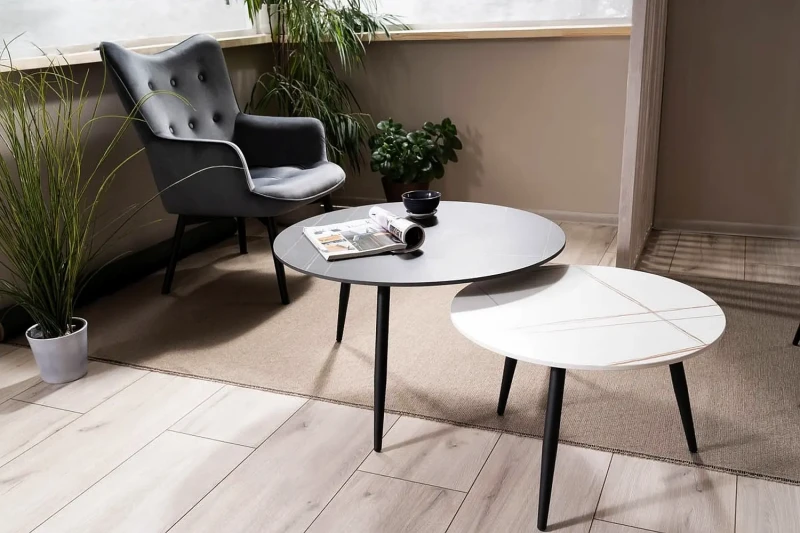 Zestaw stolików Kora