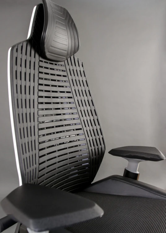 Fotel ergonomiczny do biurka Ronin biały/siatka czarny