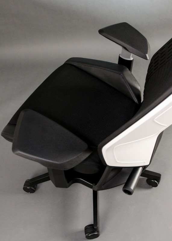 Fotel ergonomiczny do biurka Ronin biały/czarny