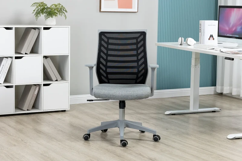 Fotel obrotowy Q-320 czarny/szary