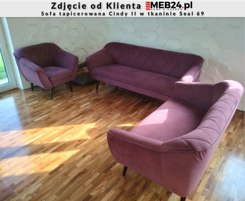 Sofa tapicerowana Cindy II w stylu skandynawskim - zdjęcie od klienta