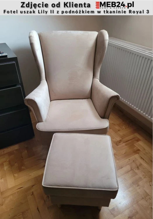 Fotel uszak bez pikowania Lily II z podnóżkiem w stylu skandynawskim - zdjęcie od klienta
