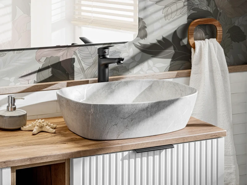 Zestaw mebli łazienkowych ADEL WHITE z szafką pod umywalkę 80 cm - 7 elementów (aranżacja)