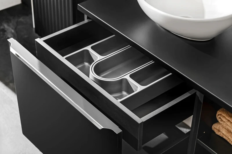 Szafka łazienkowa 60 cm SANTA FE BLACK z umywalką LOLA i blatem 60 cm (detal)