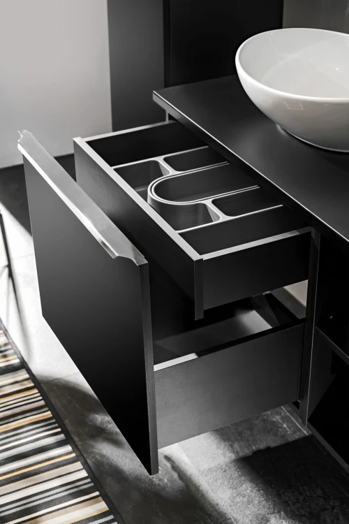 Zestaw mebli łazienkowych SANTA FE BLACK z dwoma umywalkami LOLA i blatem 140 cm (detal)