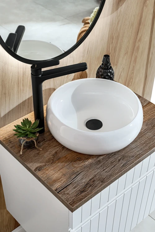 Zestaw mebli łazienkowych ICONIC WHITE A03 z szafką pod umywalkę 60 cm - 5 elementów