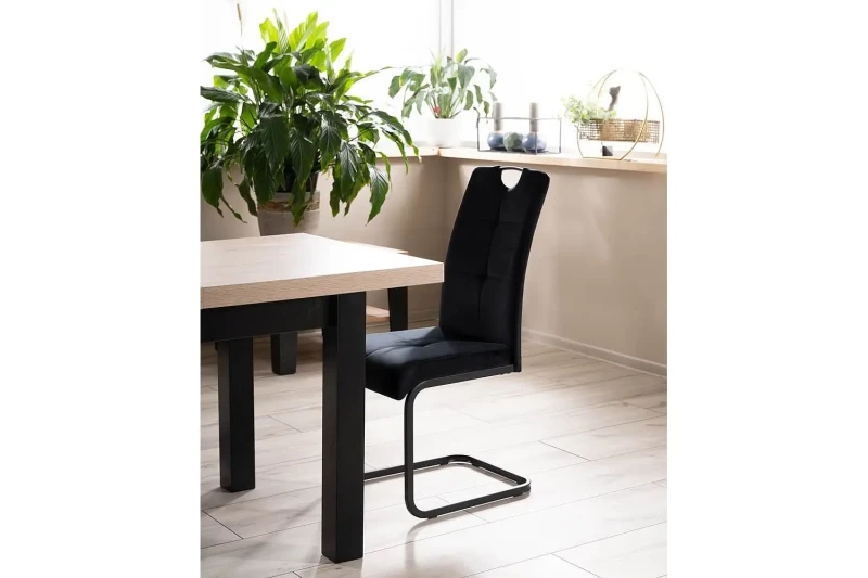 Krzesło tapicerowane Axo Velvet czarny Bluvel 19