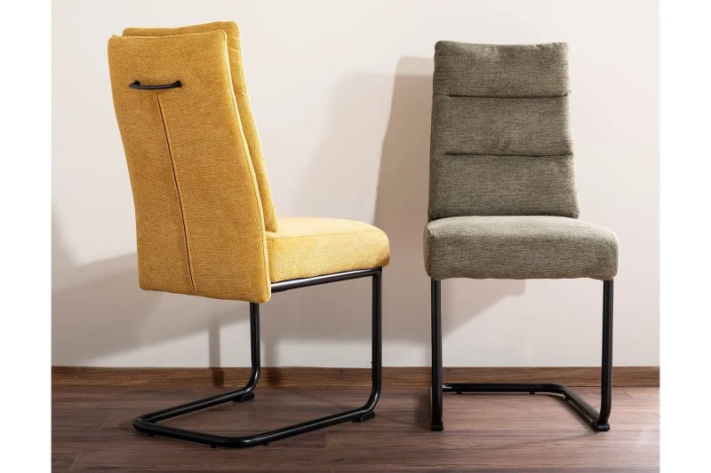 Krzesło tapicerowane Berry Brego