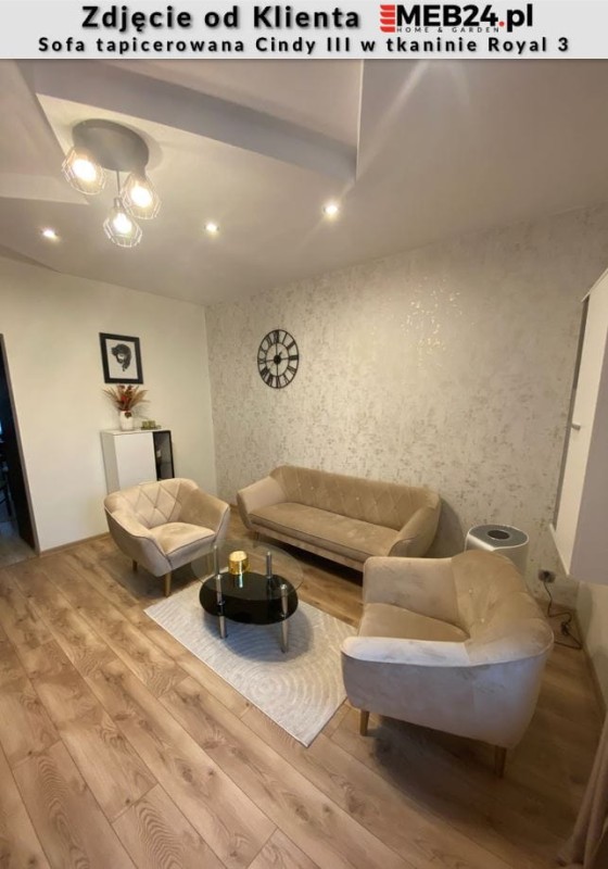 Sofa tapicerowana Cindy III w stylu skandynawskim - zdjęcie od klienta