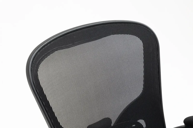 Fotel obrotowy Q-333 czarny