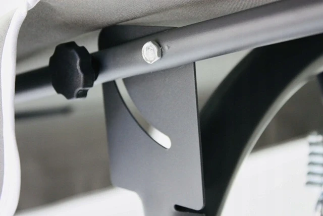 Huśtawka ogrodowa wolnostojąca Nrico 3 osobowa