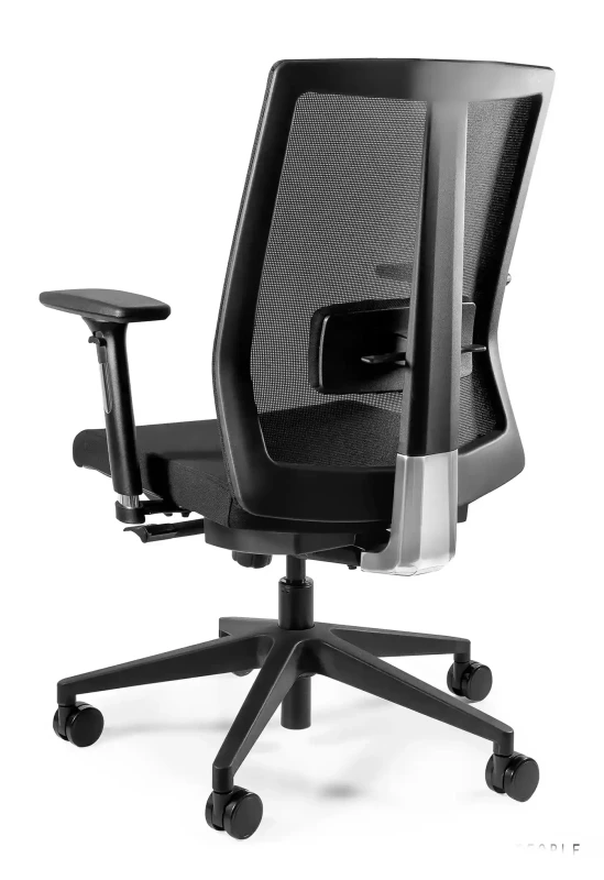 Fotel biurowy regulowany Scope Low czarny