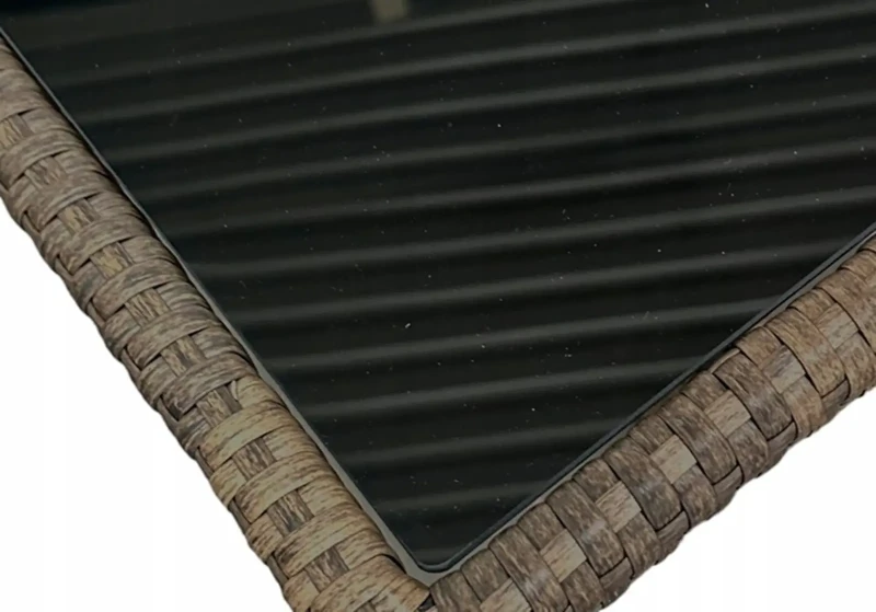 Zestaw mebli ogrodowych z technorattanu Maxipolo - zbliżenie