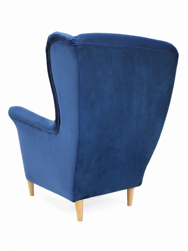 Fotel uszak bez pikowania Lily II z podnóżkiem w stylu skandynawskim