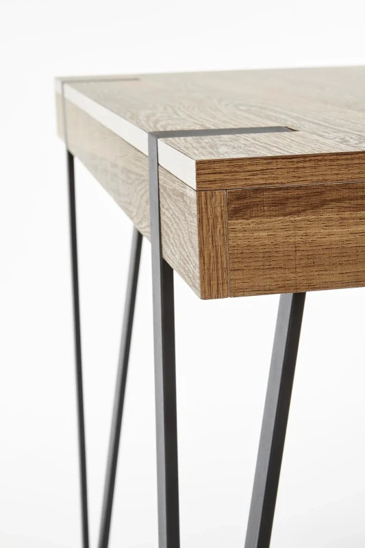 Biurko B39 z wysuwaną półką czarny / orzech miodowy