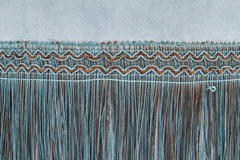 Pufa Cosby 39 cm do salonu jasny niebieski/złoty