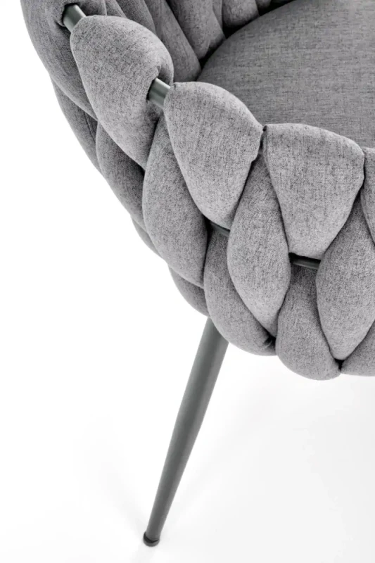 Krzesło tapicerowane K516 z ozdobnym oparciem do salonu popielaty