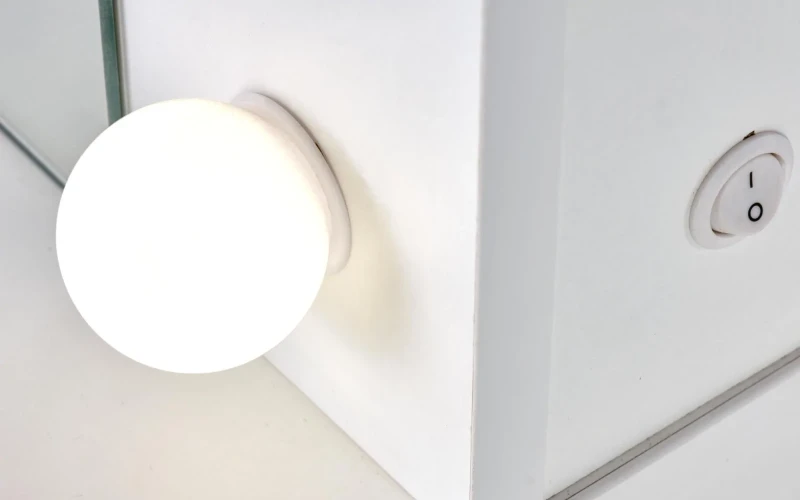 Toaletka Hollywood XL 120 cm z lustrem oświetlenie LED do sypialni biały