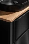 Zestaw mebli łazienkowych NOVA BLACK szafka 60 cm 2 szuflady z blatem dąb 60 cm - aranżacja z umywalką nablatową