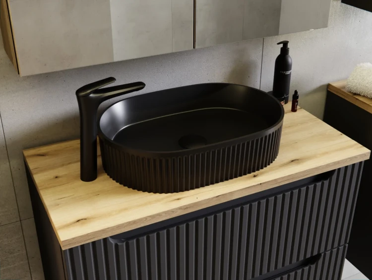 Zestaw mebli łazienkowych NOVA BLACK szafka 80 cm z umywalką BEYOND i blatem dąb 80 cm - detal