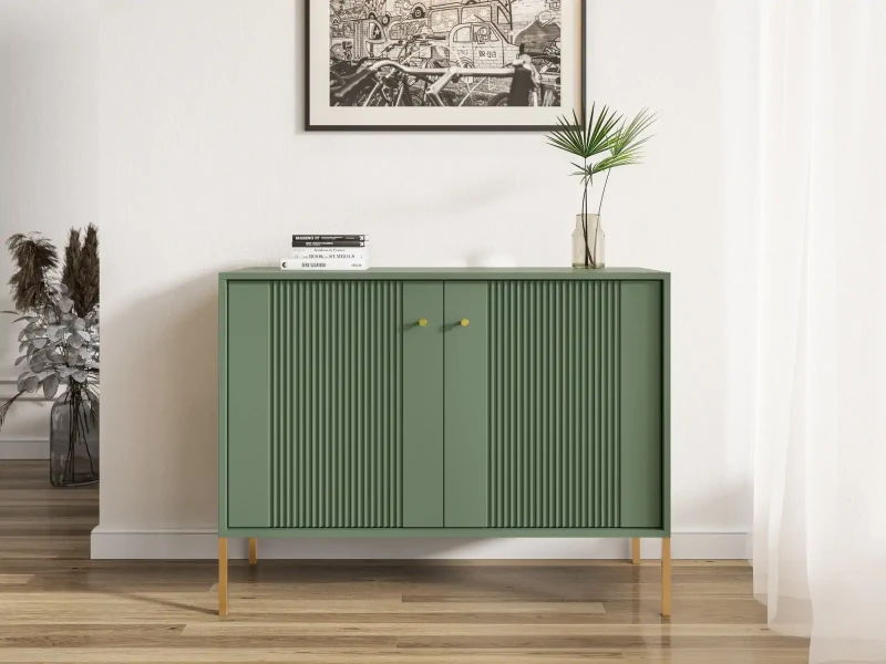 Komoda Iseo 105 cm dwudrzwiowa z frezowanymi frontami smoke green/złote nogi