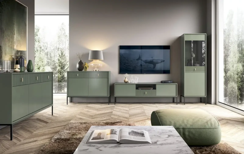 Komoda Maggiore 155 cm trzydrzwiowa z szufladami zielona/nogi czarne/uchwyty złote