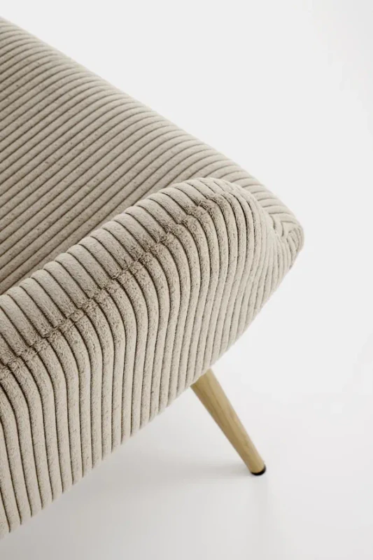 Fotel wypoczynkowy Amaro do salonu popielaty